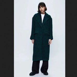 Wild Pony Green And Black Houndstooth  Long Coat